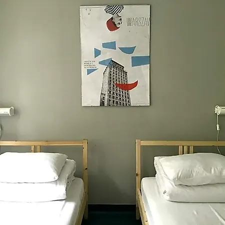 Cloud Hostel *