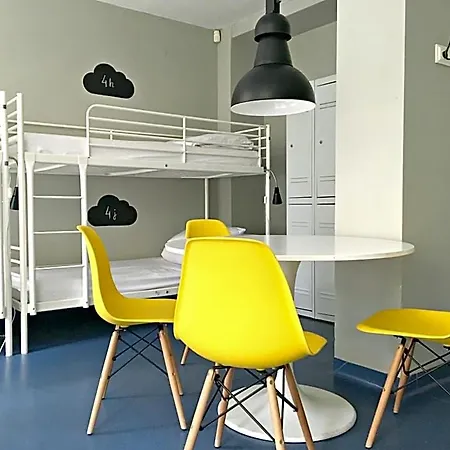 Cloud Hostel Varşova